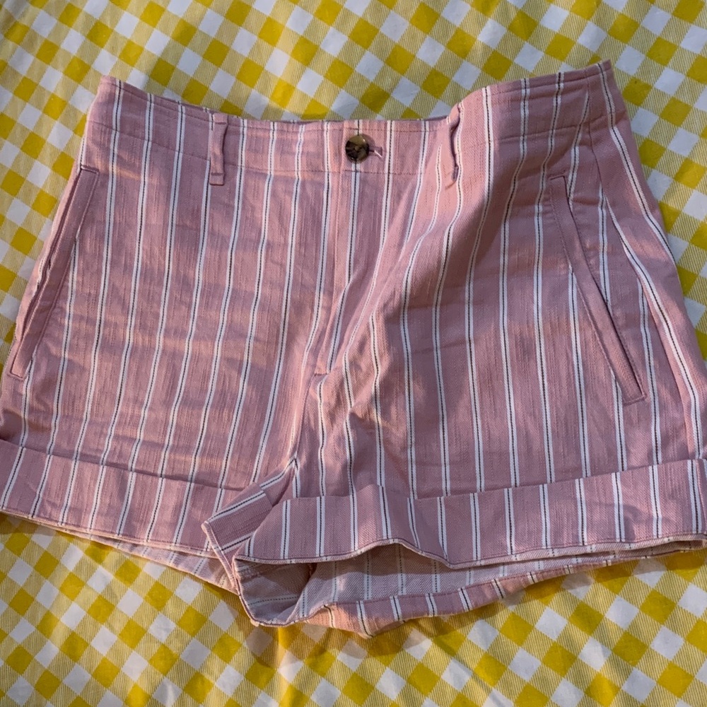 EUC TWILL BANANA REPUBLIC HIGH-RISE SHORTS